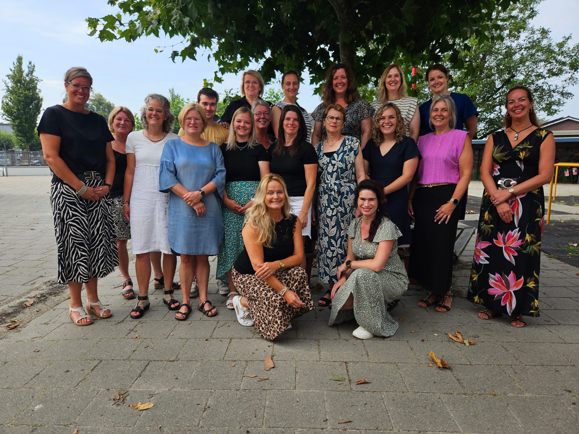 Teamfoto 2025-2026 .jpg